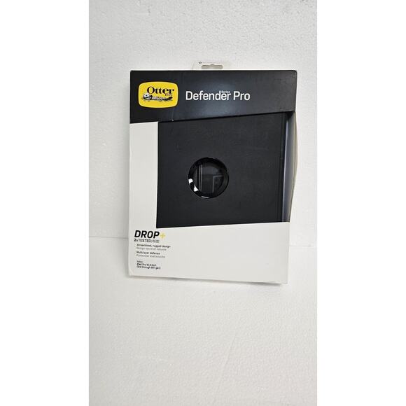 OtterBox iPad Pro 12.9-inch (6th/5th/4th/3rd Gen) Defender Series Case - Picture 1 of 2